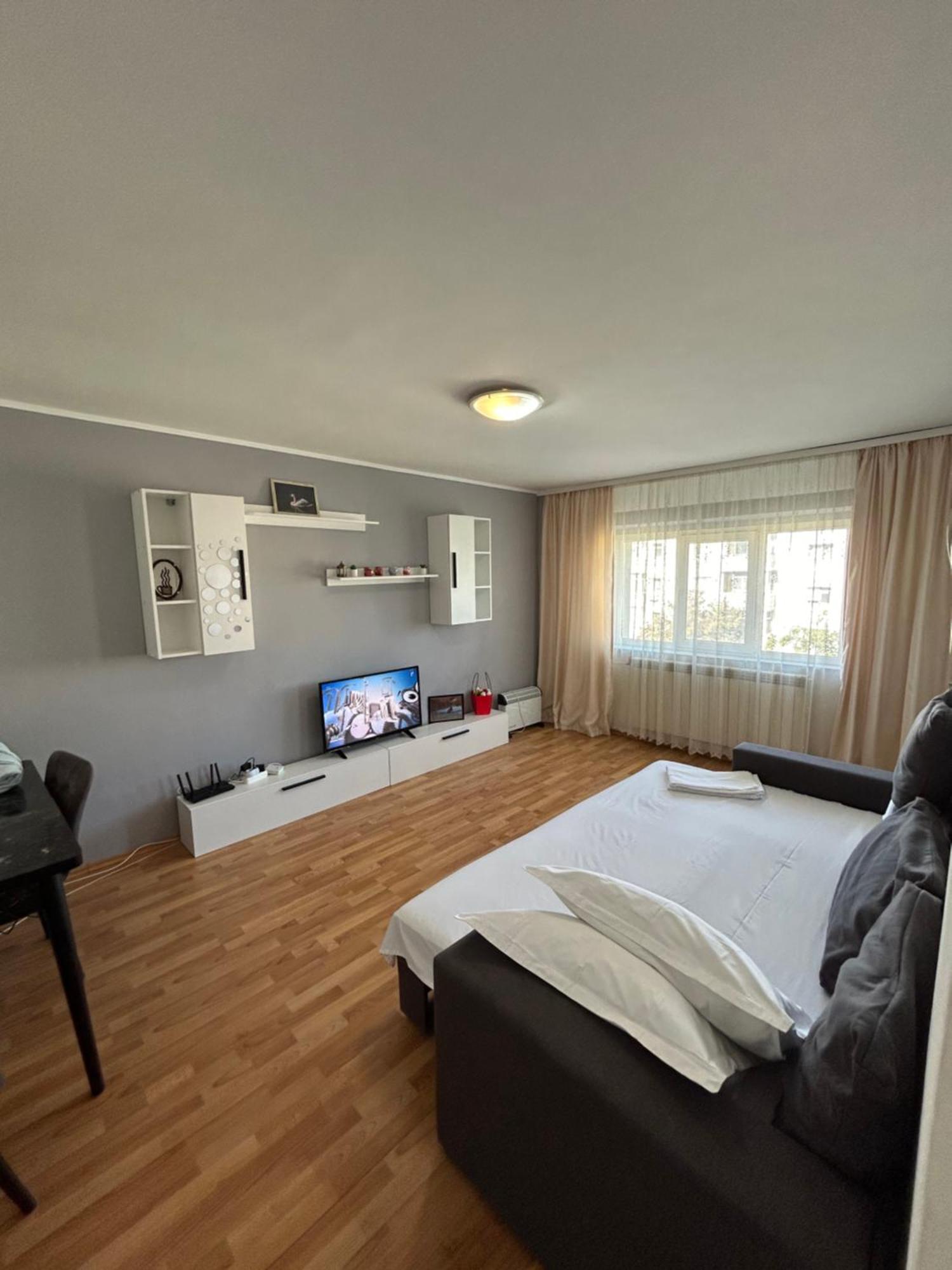 Sj Apartment Тулча Экстерьер фото